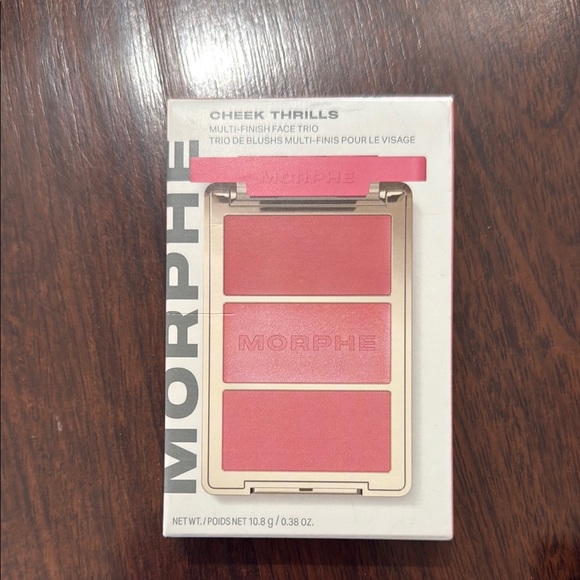 Morphe Cheek Thrills Blush Palette in Coral Hues - Picture 1 of 3